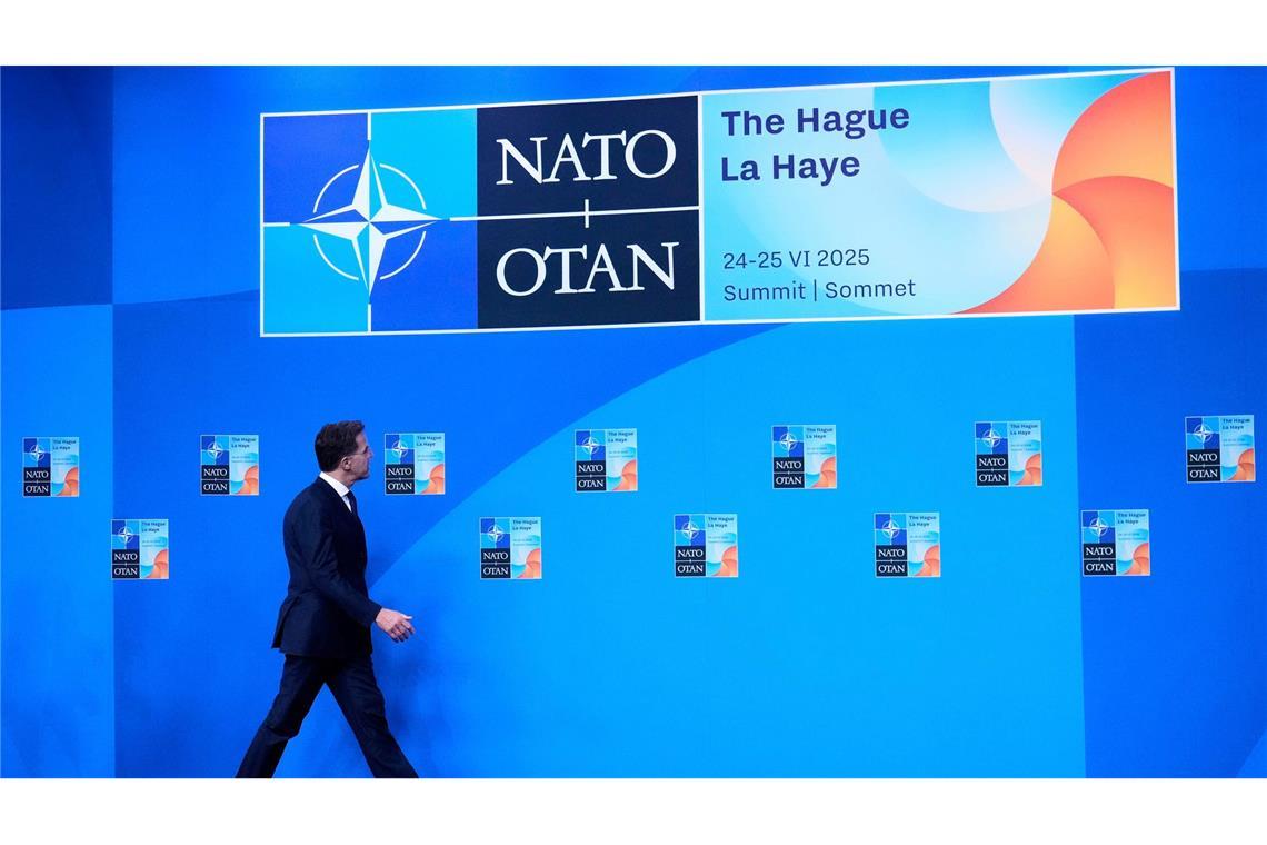 Keine Trittbrettfahrerei mehr: Nato beginnt Gipfel mit Trump Hat seinen ersten Gipfel als Nato-Generalsekretär vor sich: der frühere niederländische Regierungschef Mark Rutte.