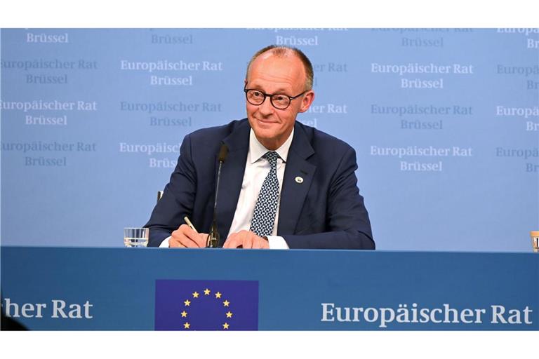 Hat sich "ausgesprochen wohl gefühlt": Bundeskanzler Friedrich Merz bei seinem ersten EU-Gipfel in Brüssel.
