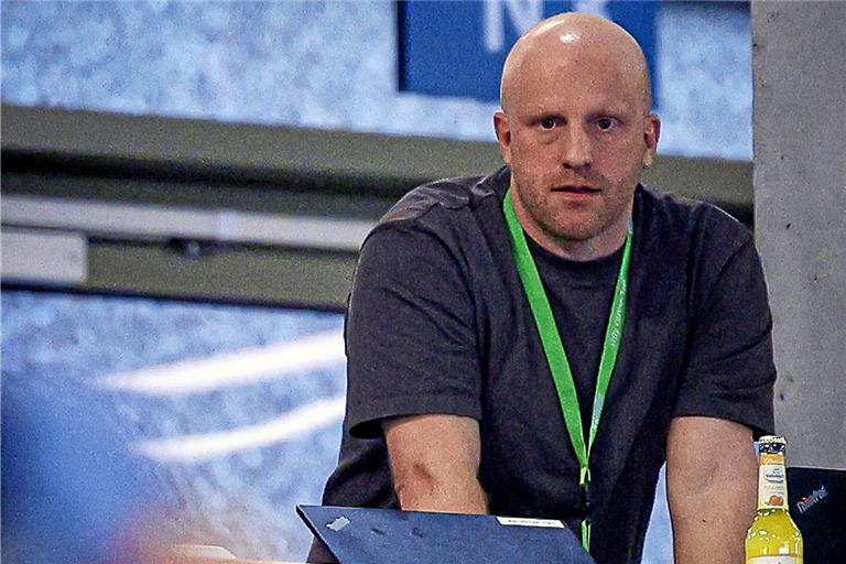 HCOB-Geschäftsführer Jonas Frank beim Heimdebakel am vergangenen Sonntag gegen Dormagen. Foto: Alexander Becher