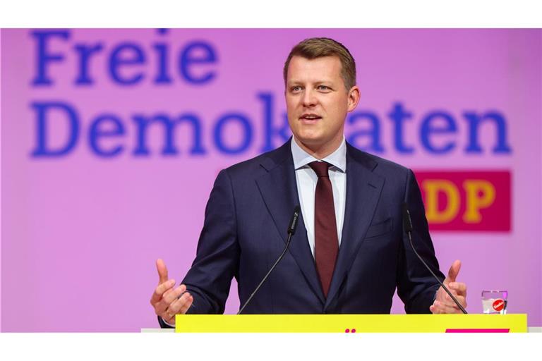 Henning Höne fordert für ein Comeback der FDP eine geschlossene Partei.