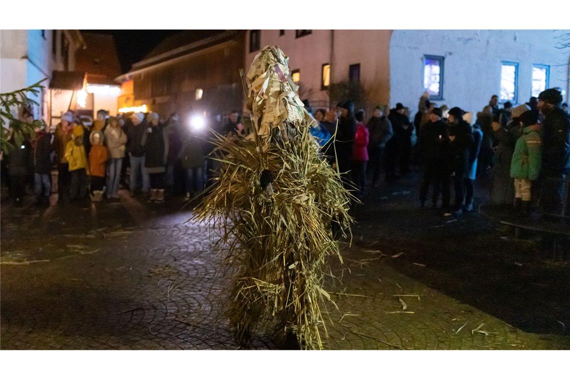 Herrschekloese ziehen durch Gethles.
