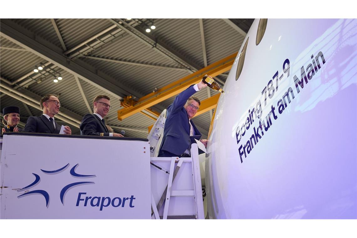 Hessens Ministerpräsident Boris Rhein (CDU) hat der Lufthansa weitere Unterstützung im Kampf gegen hohe Standortkosten zugesagt.