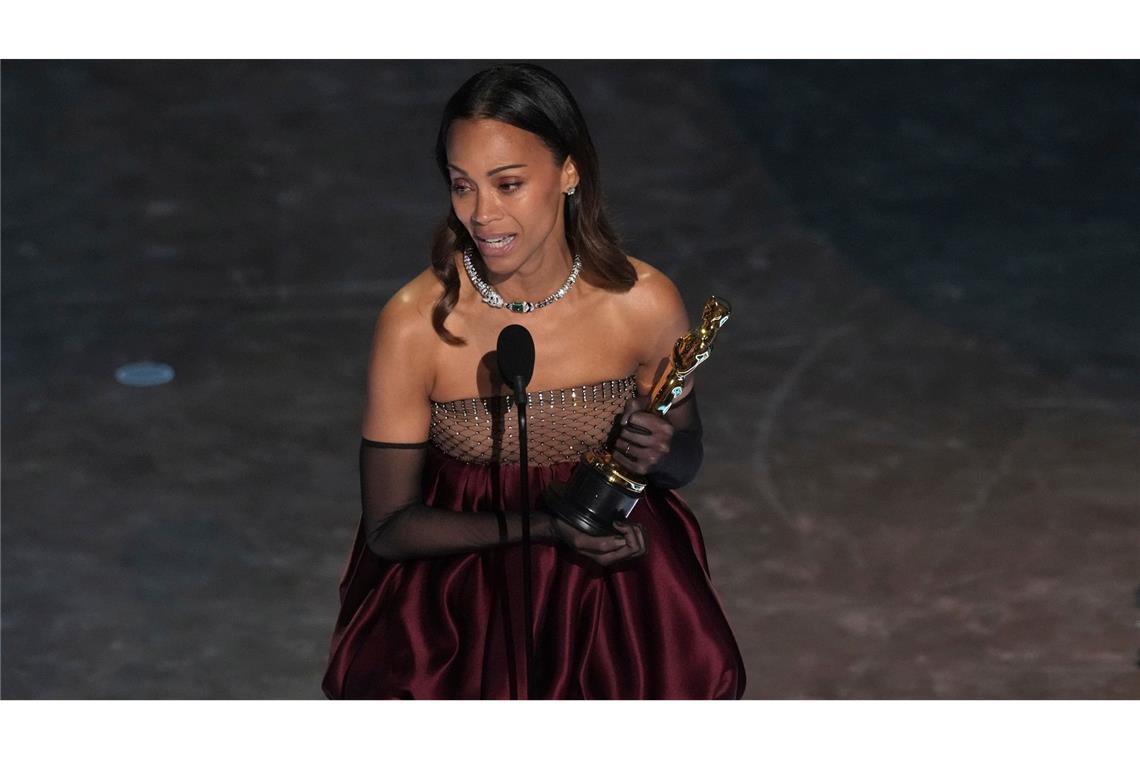 Tragikomödie "Anora" holt die meisten Oscars Hielt eine emotionale Dankesrede: Zoe Saldaña.
