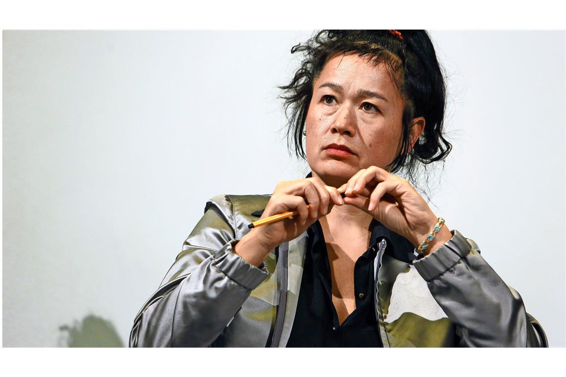 Mit Erich-Fromm-Preis in Stuttgart geehrt Hito Steyerl hat in Stuttgart mit einem klugen Festvortrag beeindruckt.