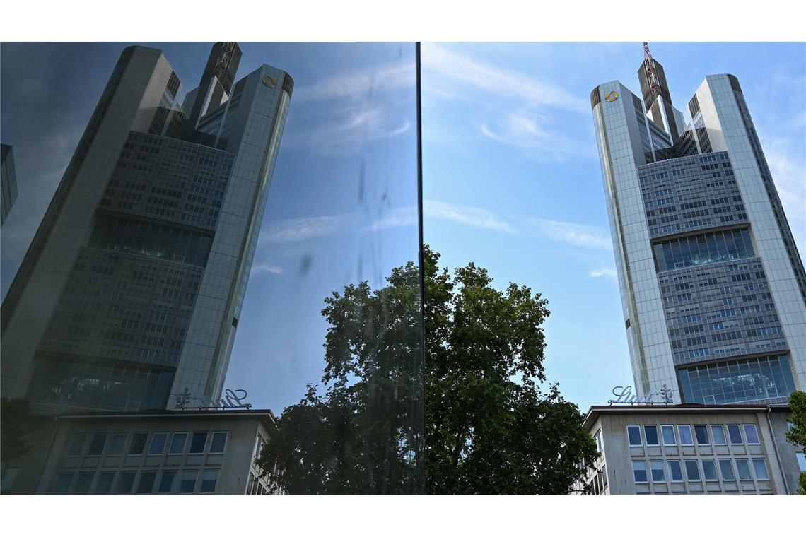Hoch hinaus: Der Börsenwert der Commerzbank ist stark gestiegen (Archivbild)