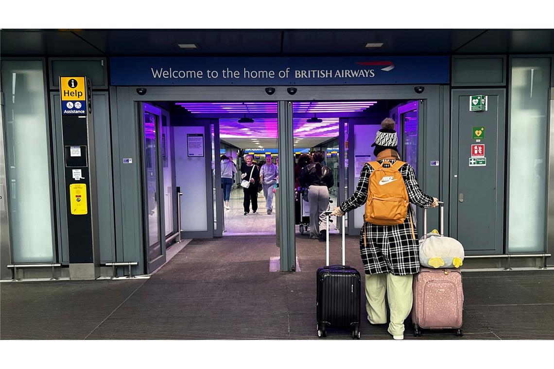 Alle Terminals in Heathrow nach Flugchaos wieder offen Hoffnung für Reisende in Heathrow: Die Flieger können wieder starten und landen.
