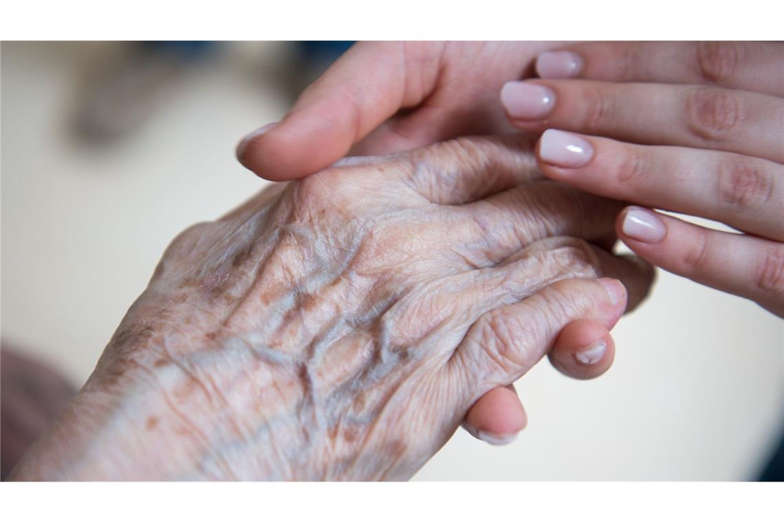 Hoffnungen auf einen neuen Alzheimer-Wirkstoff wurden gedämpft. (Symbolbild)