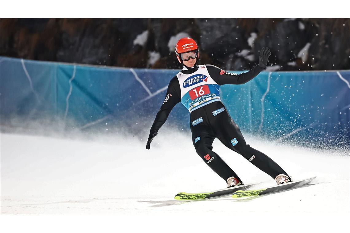 Die Tournee als Warnung: "Qualitätsproblem" bei Skispringern Hofft, irgendwann durch gute Skispringer abgelöst zu werden: Karl Geiger.