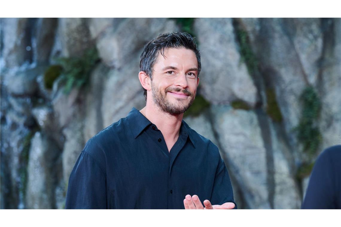 Hollywoodstar Jonathan Bailey hat über die Einschränkungen und Probleme gesprochen, die er in der Schule als schwuler Teenager hatte. (Archivbild)