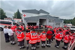 Hunderte Einsatzkräfte von DRK, Feuerwehr und weiteren Organisationen waren während des Hochwassers Anfang Juni 2024 im Dauereinsatz. Foto: DRK Rems-Murr