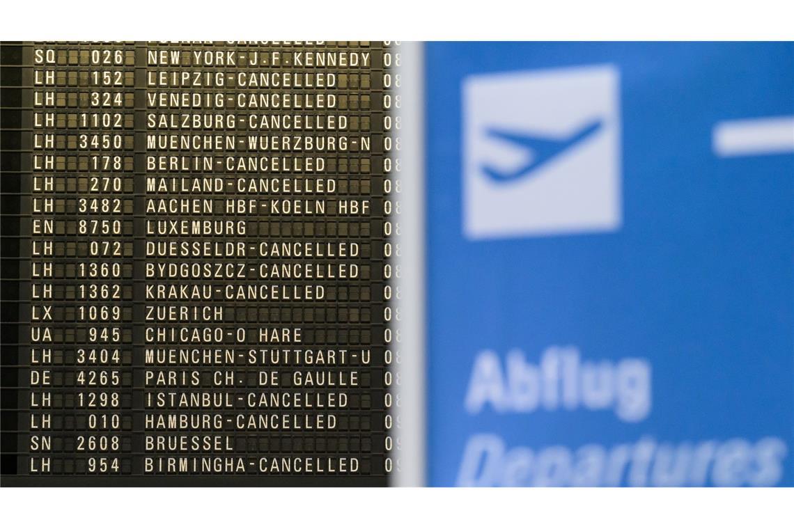 Hunderte Flüge der Lufthansa sind erneut gestrichen.