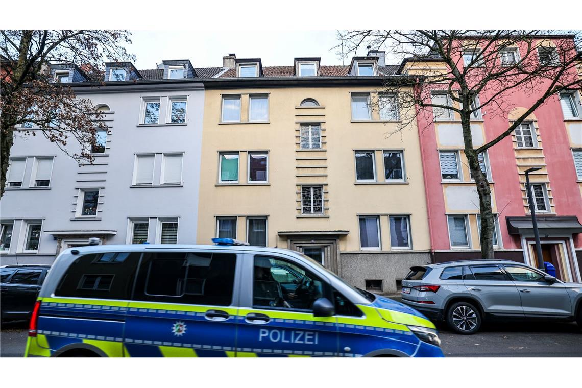 Großrazzia gegen irakisch-kurdisches Schleusernetzwerk Hunderte Polizeibeamte versuchen, europäische Haftbefehle gegen mutmaßliche Schleuser zu vollstrecken.