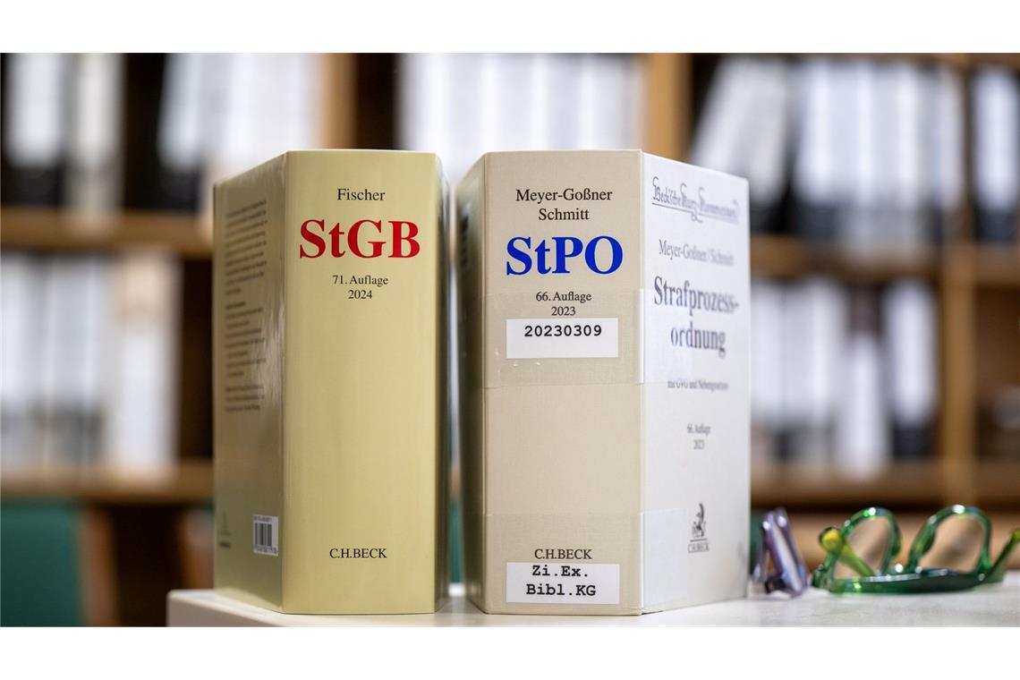 Von der Kanzlei ins Gericht – Quereinsteiger bei der Justiz Hunderte Quereinsteiger wechselten in den vergangenen Jahren in die Justiz. (Symbolbild)