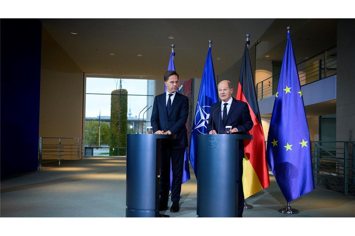 "Ich bin der Kanzler" - Scholz appelliert an Ampel-Partner "Ich bin der Kanzler" - Olaf Scholz macht deutlich, dass er eine weitere Zusammenarbeit von der Koalition erwartet.