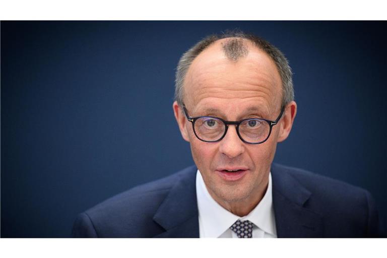 „Ich möchte in Washington nicht allein für Deutschland sprechen, ich möchte im Namen auch der anderen europäischen Staaten etwas sagen“, sagte Merz.