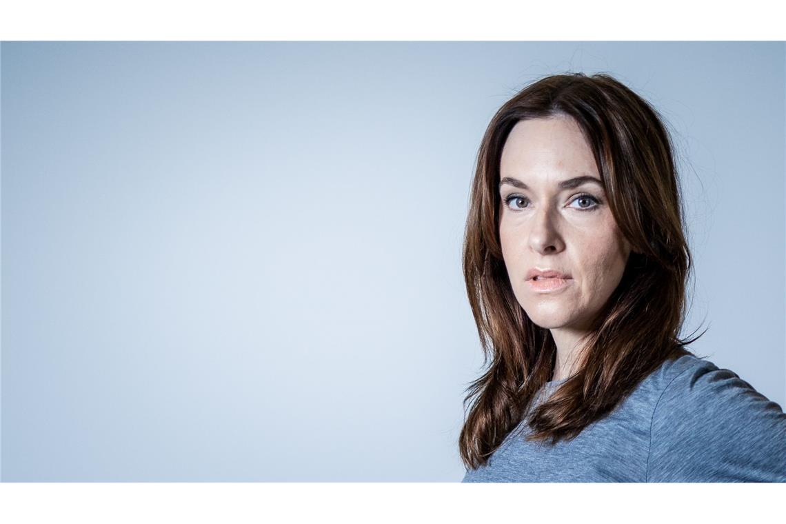 Vom Netflix-Keller ins Rampenlicht: Kim Riedle wird ARD-Cop "Ich springe so tief rein in meine Figuren."