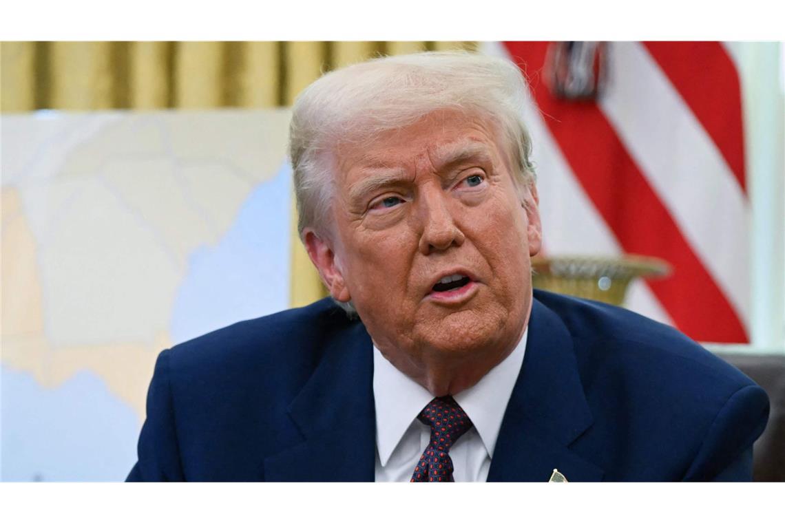 Trump würde G7-Runde gerne wieder um Russland erweitern „Ich würde sie (Russland) gerne wieder dabeihaben“, sagte der Republikaner auf die Frage einer Journalistin im Weißen Haus in Washington. (Archivbild)