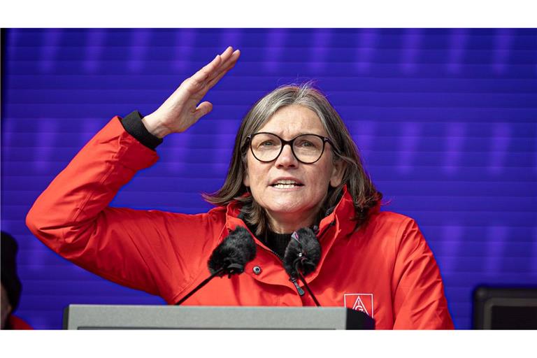 IG-Metall-Chefin Benner verlangt von den Betrieben Investitionen. (Archivbild)
