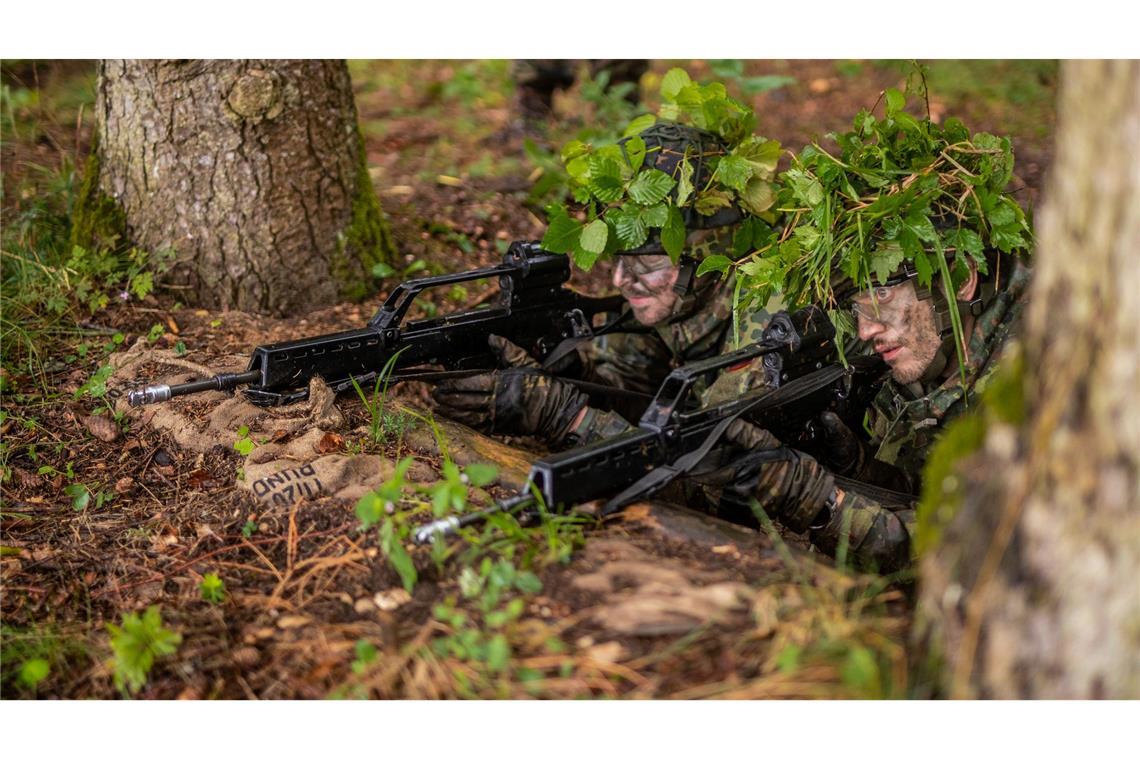 IHK-Präsident und Ex-"Zivi" Henner Pasch will im Ernstfall helfen und hat sich nachträglich zur Bundeswehr gemeldet