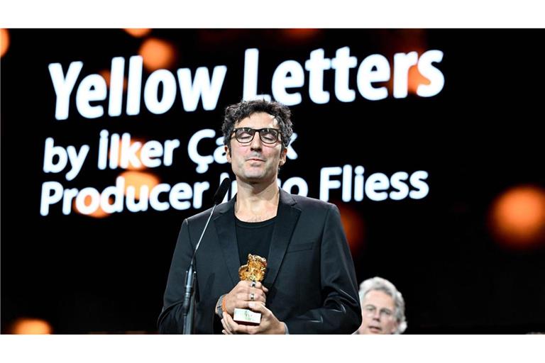 İlker Çatak hat den Goldenen Bären der Berlinale gewonnen mit „Gelbe Briefe“.