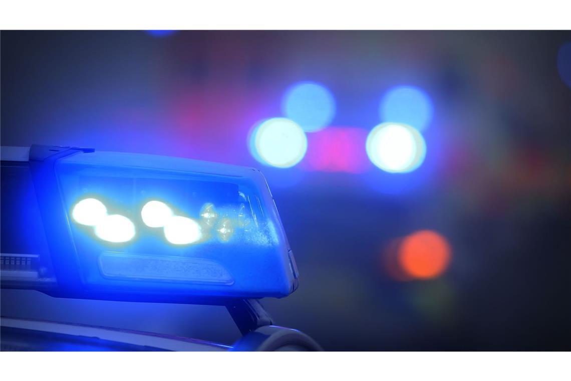 Im Bereich der Schwäbischen Alb hat es am Morgen mehrere Glätteunfälle gegeben. (Symbolbild) M