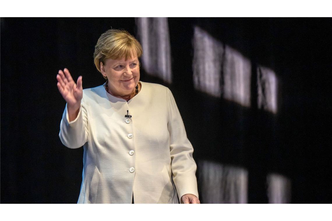 Wenn Angela Merkel ihre Fähigkeit zum Zorn kurz aufblitzen lässt Im Deutschen Theater: die frühere Bundeskanzlerin Angela Merkel.