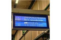 Im Dezember 2025 ging der ICE-Sprinter Stuttgart-Berlin auf Premierenfahrt. Nun droht das Aus.