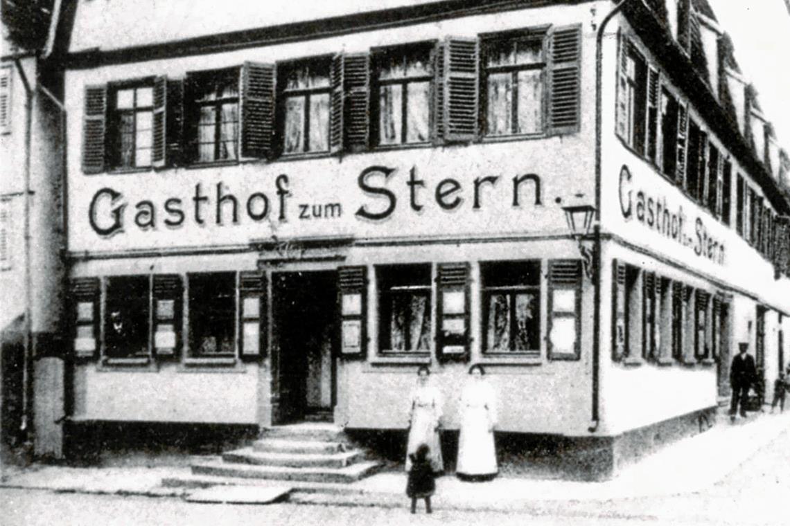 Eine Kinokarte kostete 1,2 Millionen Mark Im Gasthof zum Stern (Aufnahme um 1900) wurde 1923 im Obergeschoss das erste Murrhardter Kino eingerichtet. Foto: Stadtarchiv