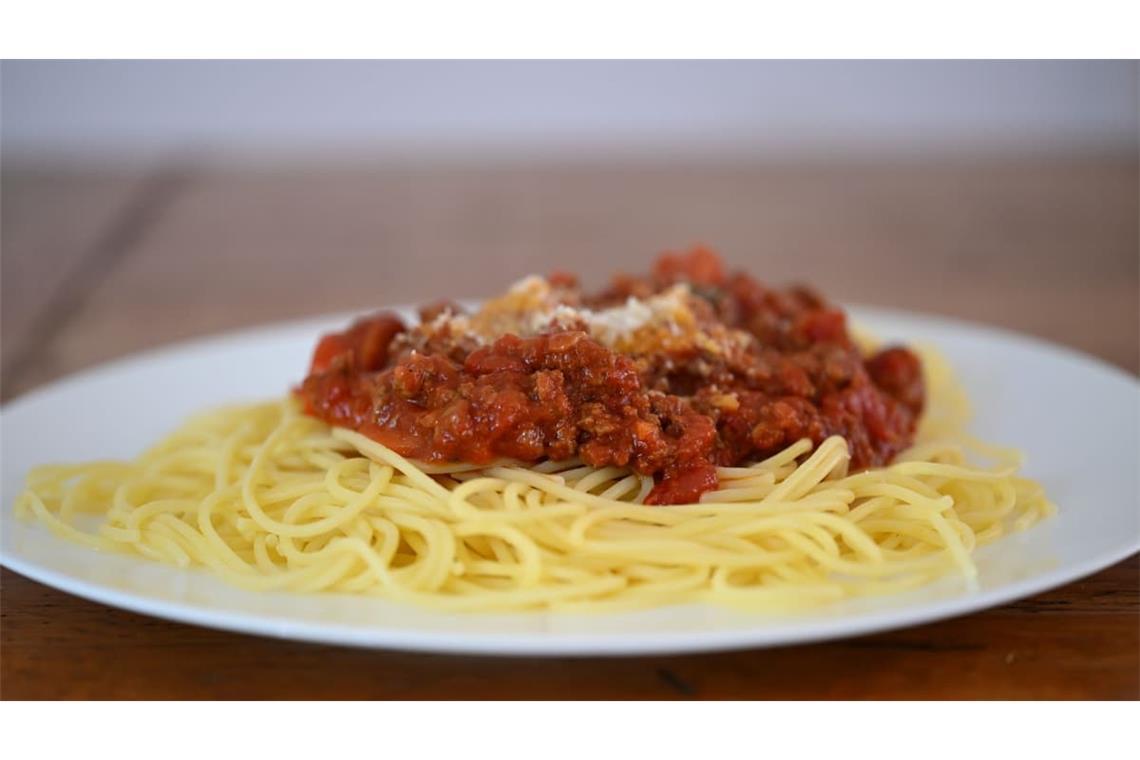 Im Gegensatz zur selbstgekochten Variante enthielt die Fertig-Bolognese nur sehr wenig Fleisch und Gemüse.