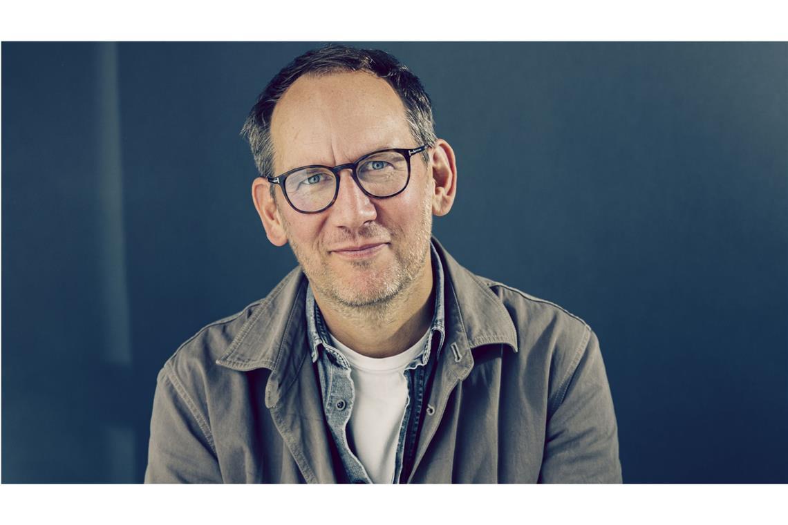 Der Mann, das unzulängliche Wesen Im Hauptberuf ist Michael Ebert Chefredakteur beim Magazin der Süddeutschen Zeitung – sein erstes Buch schrieb er nachts.