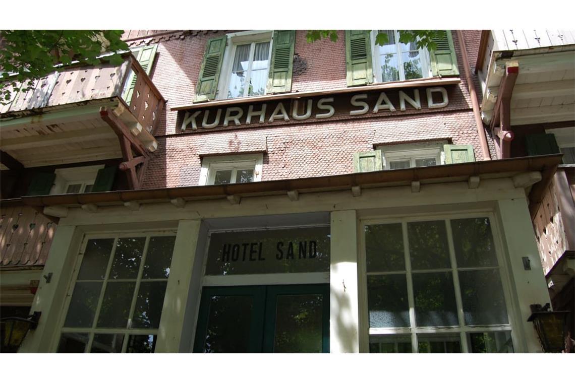 Im Kurhaus Sand bei Bühl ist einst aristokratische Kundschaft abgestiegen. Jetzt lässt sich erkunden, wie die bessere Gesellschaft nächtigte.