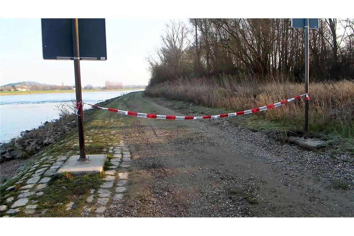 "Dann erledigen und anzünden" - lebenslange Haft für Ehepaar Im März 2024 wurde die Leiche der Mutter des damals fünf Wochen alten Babys bei Hockenheim am Rhein gefunden. (Archivbild)