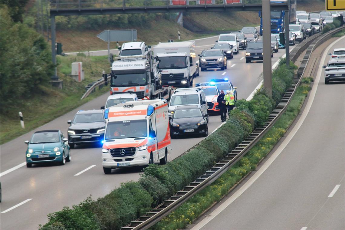 Auffahrunfall auf der B14 mit mehreren Fahrzeugen Im morgendlichen Verkehr auf der B14 gab es am Dienstag stockenden Verkehr. Foto: Kevin Lermer/7aktuell.de