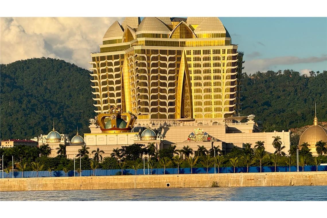 Im neuen chinesischen Schattenreich am Goldenen Dreieck regieren Glücksspiel und Prunk.