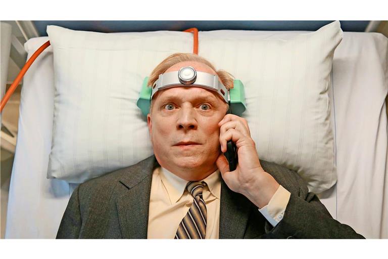 Im neuen Murot-„Tatort“ mit Ulrich Tukur spielt dieses Stirnband eine zentrale Rolle.