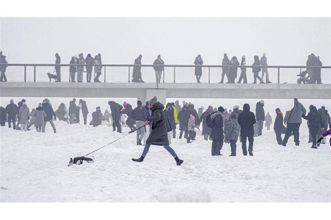 Im Nordosten und Osten bleibt es kalt.