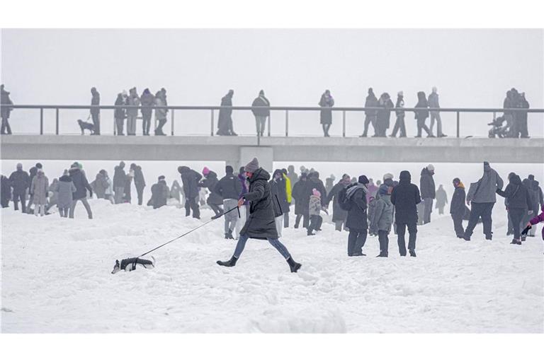 Im Nordosten und Osten bleibt es kalt.