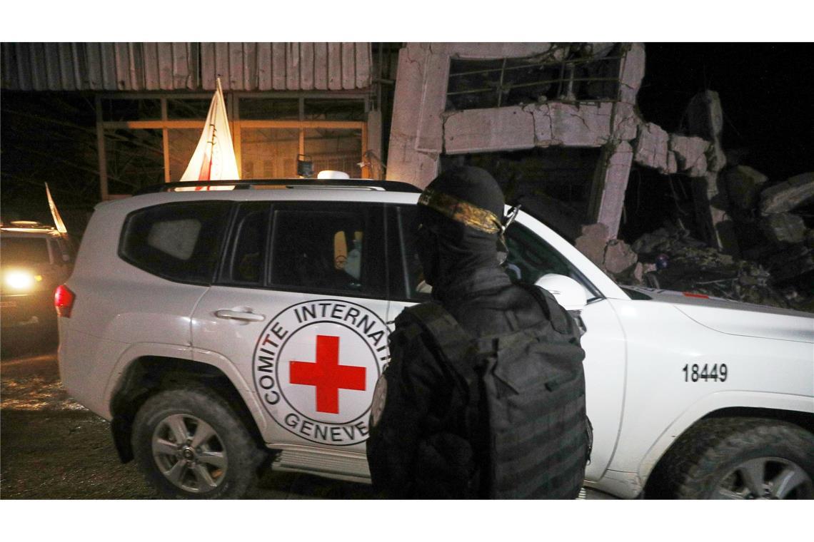 Hamas übergibt Überreste falscher Leiche - Wut in Israel Im Rahmen einer ersten Phase des von den USA vorangetriebenen Friedensplans muss die Hamas insgesamt 28 Leichen herausgeben. (Archivbild)