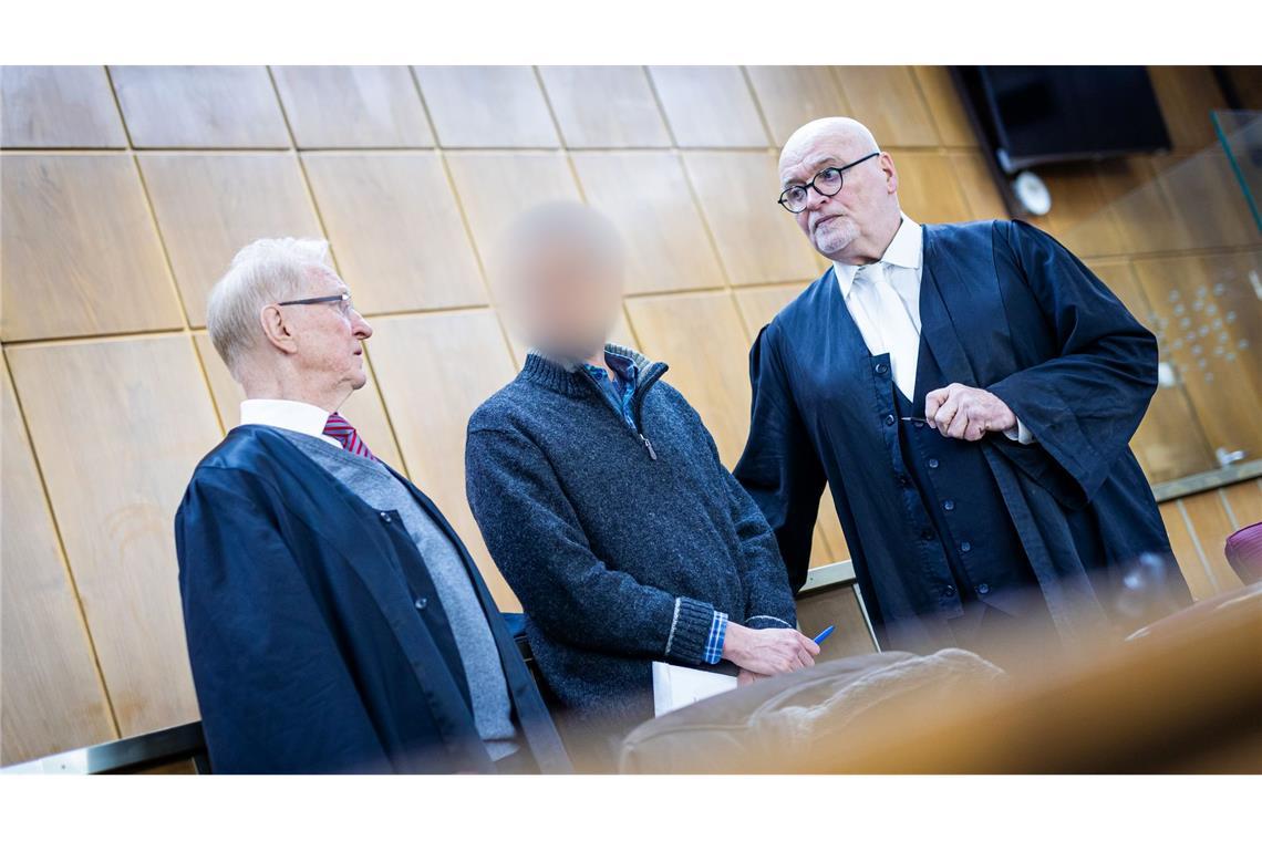 Der Geiger mit dem Rattengift erneut vor Gericht Im Revisionsprozess gegen einen 64-Jährigen wegen versuchten Mordes weist der Angeklagte eine Tötungsabsicht zurück.