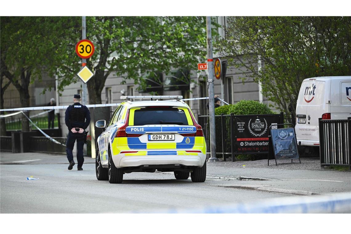 Im schwedischen Uppsala sind offenbar drei Menschen durch Schüsse getötet worden.