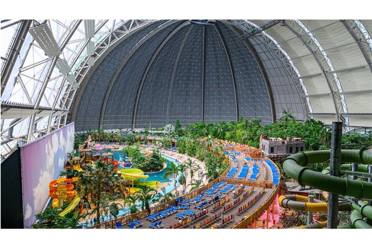 Im Schwimmresort Tropical Islands südlich von Berlin ist ein Streit eskaliert. (Archivbild)