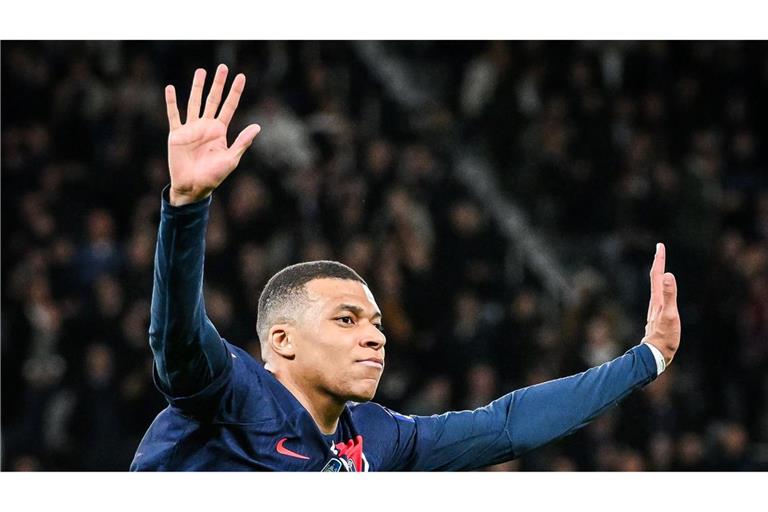 Im Streit um Millionengehälter fahren die Anwälte von Mbappé schweres Geschütz gegen PSG auf.