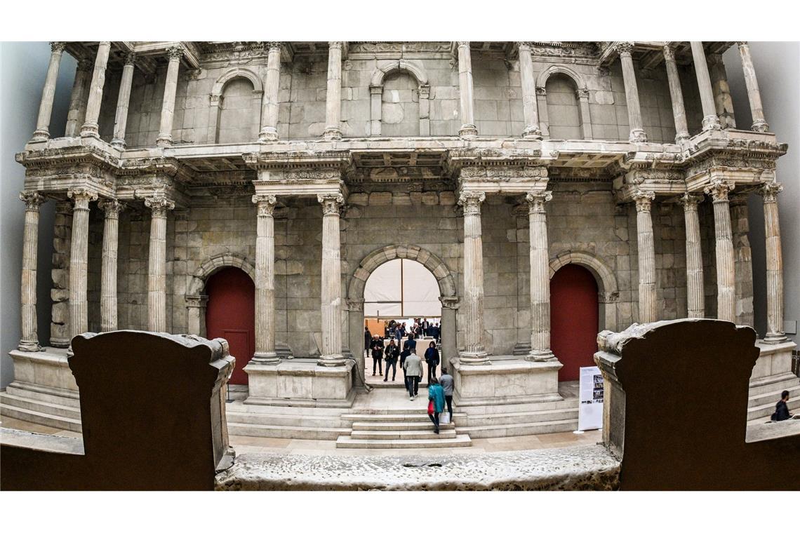 Nur drei Tage offen: Tausende besuchen Pergamonmuseum Im Südflügel ist auch das Markttor von Milet zu sehen. (Archivbild)