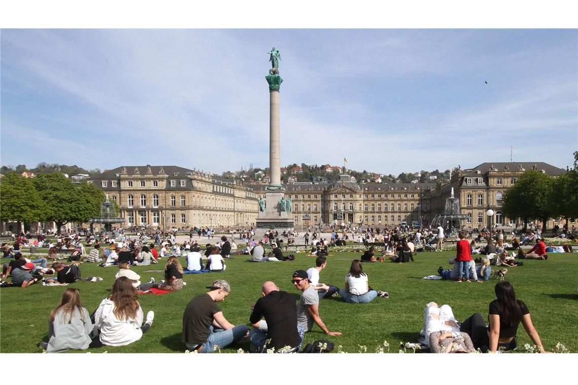 Es wird warm - Maiwetter zusehends sonnig Im Südwesten können sich die Menschen nach den letzten etwas kühleren Tagen auf ein sonnenwarmes Maiwochenende freuen (Archivfoto).