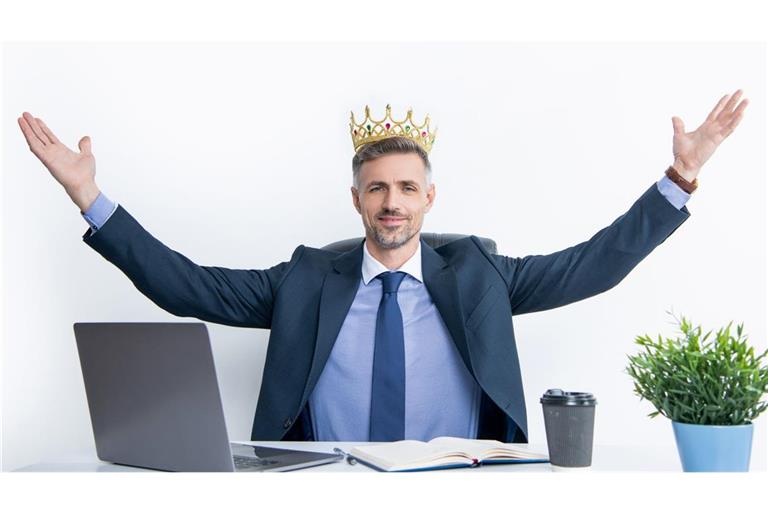 I’m the King! Viele Menschen neigen zur Selbstüberschätzung. Die US-Psychologen David Dunning und Justin Kruger haben das genauer untersucht.
