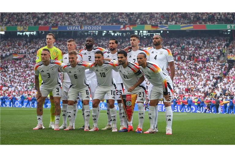 Im vergangenen Sommer trat die deutsche Nationalelf im EM-Viertelfinale gegen Spanien in Stuttgart an. Nun stehen zwei weitere Länderspiele in der Heimspielstätte des VfB auf dem Programm.