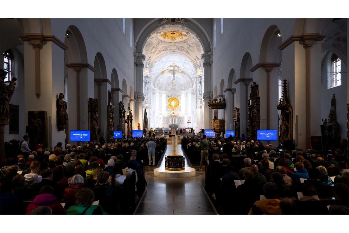 Im Würzburger Dom fanden zahlreiche Gottesdienste und Konzerte statt.