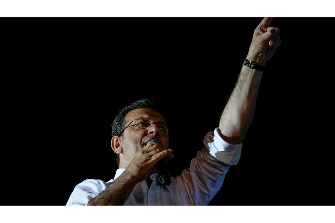Türkische Polizei nimmt Hunderte Demonstranten fest Imamoglu soll vor Gericht kommen. (Archivbild)