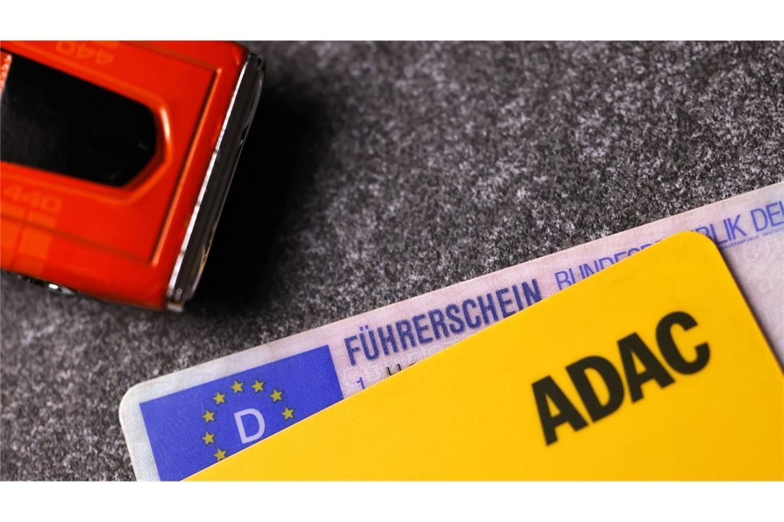 ADAC warnt vor „Abzocke“: Diese Maschen nutzen Betrüger derzeit Immer wieder versuchen Betrüger an sensible Daten zu kommen – auch von ADAC-Mitgliedern.