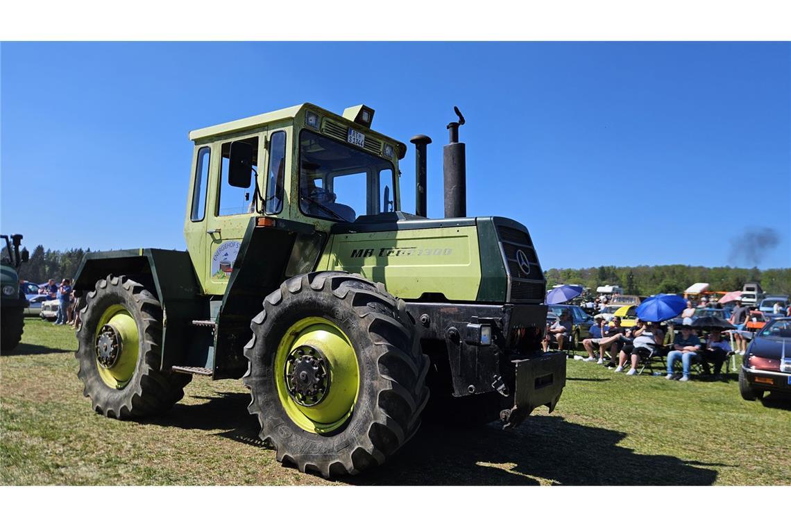 Oldtimerfreunde kommen in Münsingen voll auf ihre Kosten Impressionen vom Oldtimer- und Dampfmaschinentreffen in Münsingen
